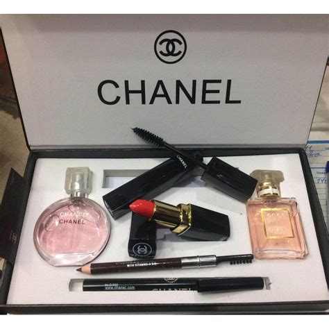 chanel makeup set 5 in 1 price|CHANEL Makeup .